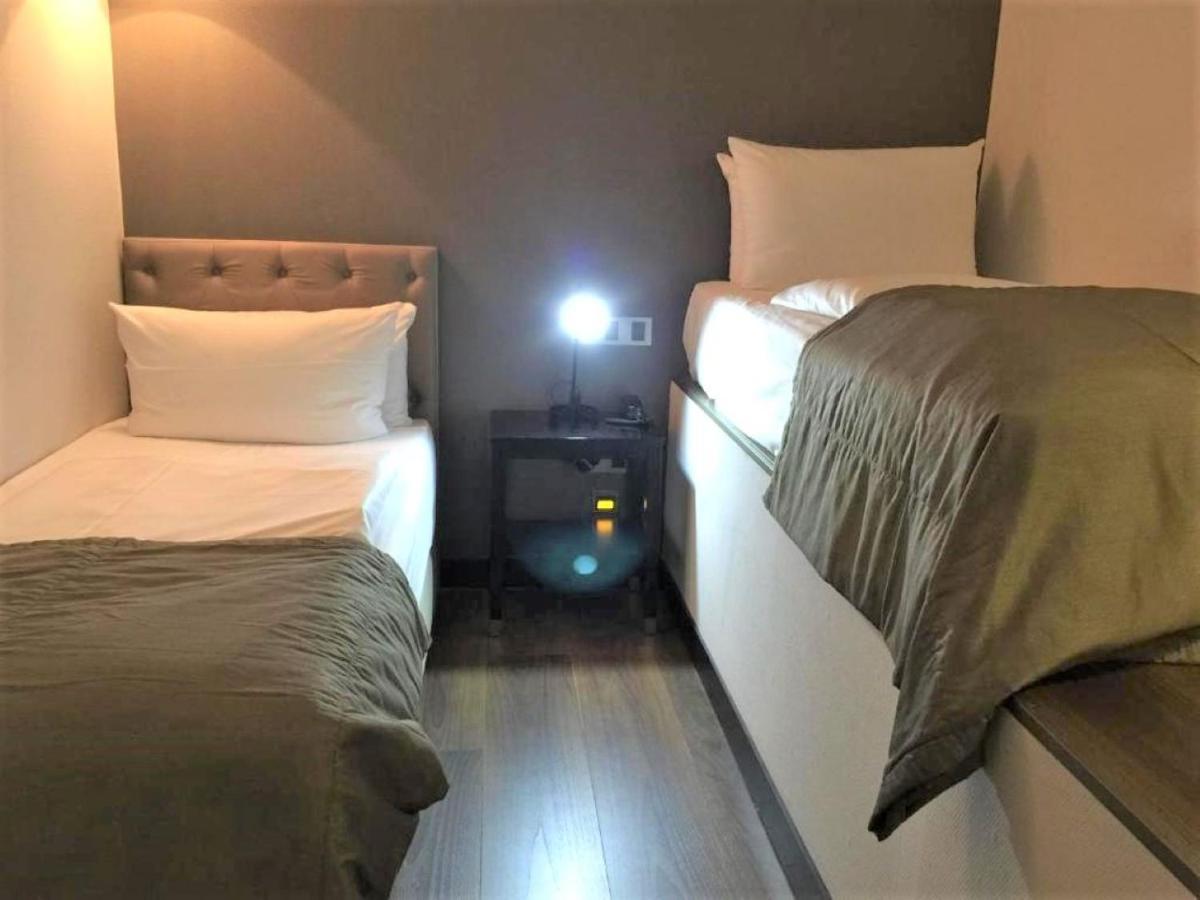 Quentin Berlin Hotel Am Kurfuerstendamm Экстерьер фото