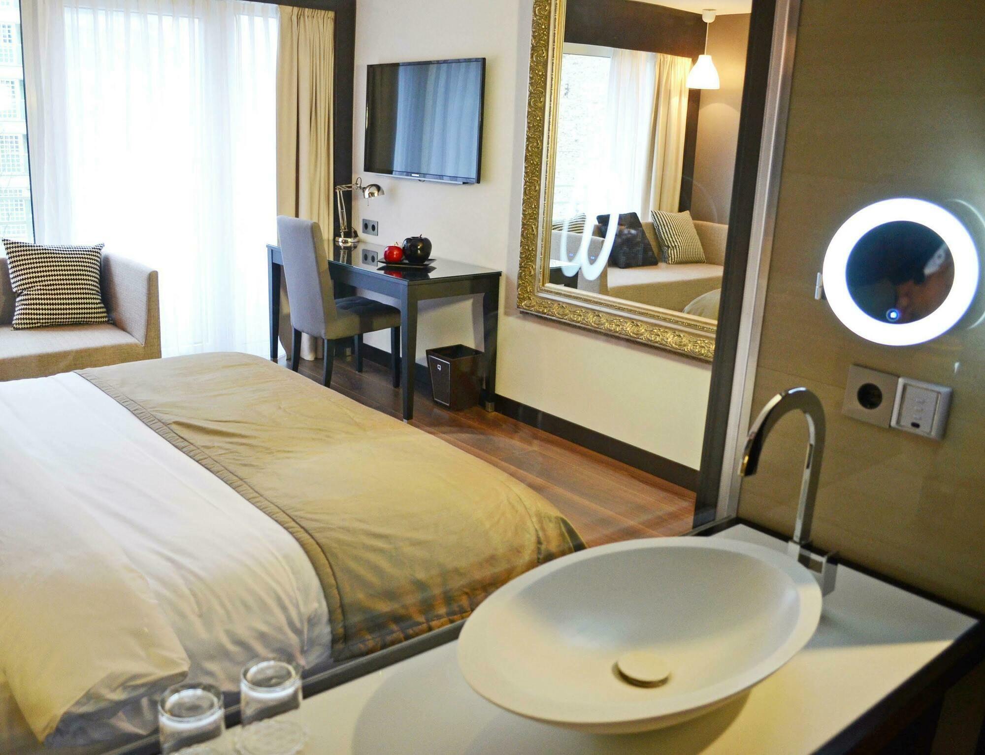 Quentin Berlin Hotel Am Kurfuerstendamm Экстерьер фото
